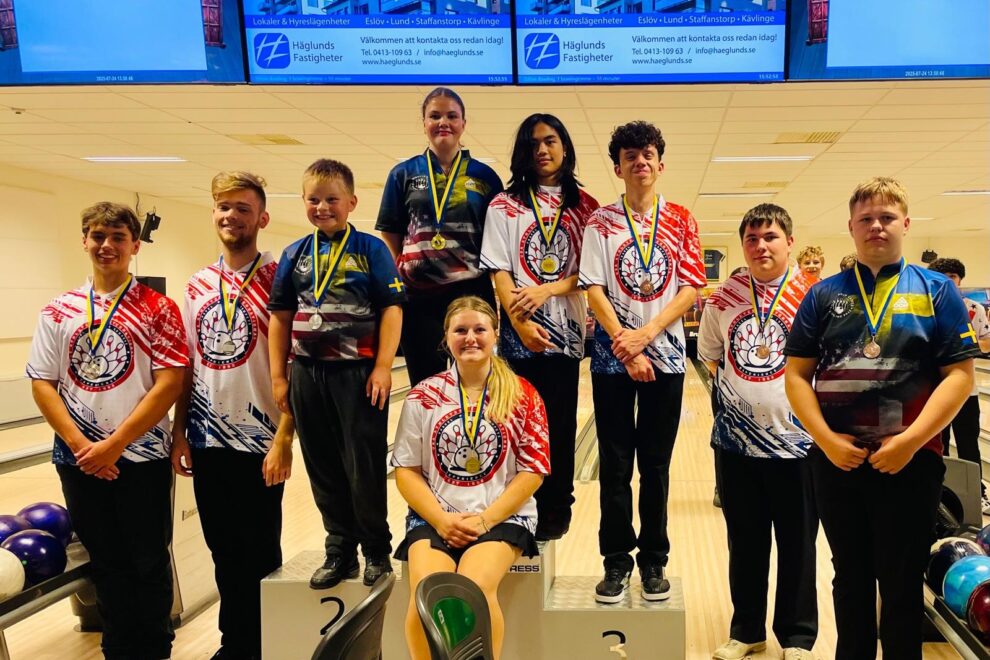 website Bowling pic for Horn